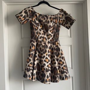 NWT H&M off shoulder animal print dress